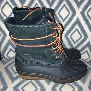Sperry boots 8M‎